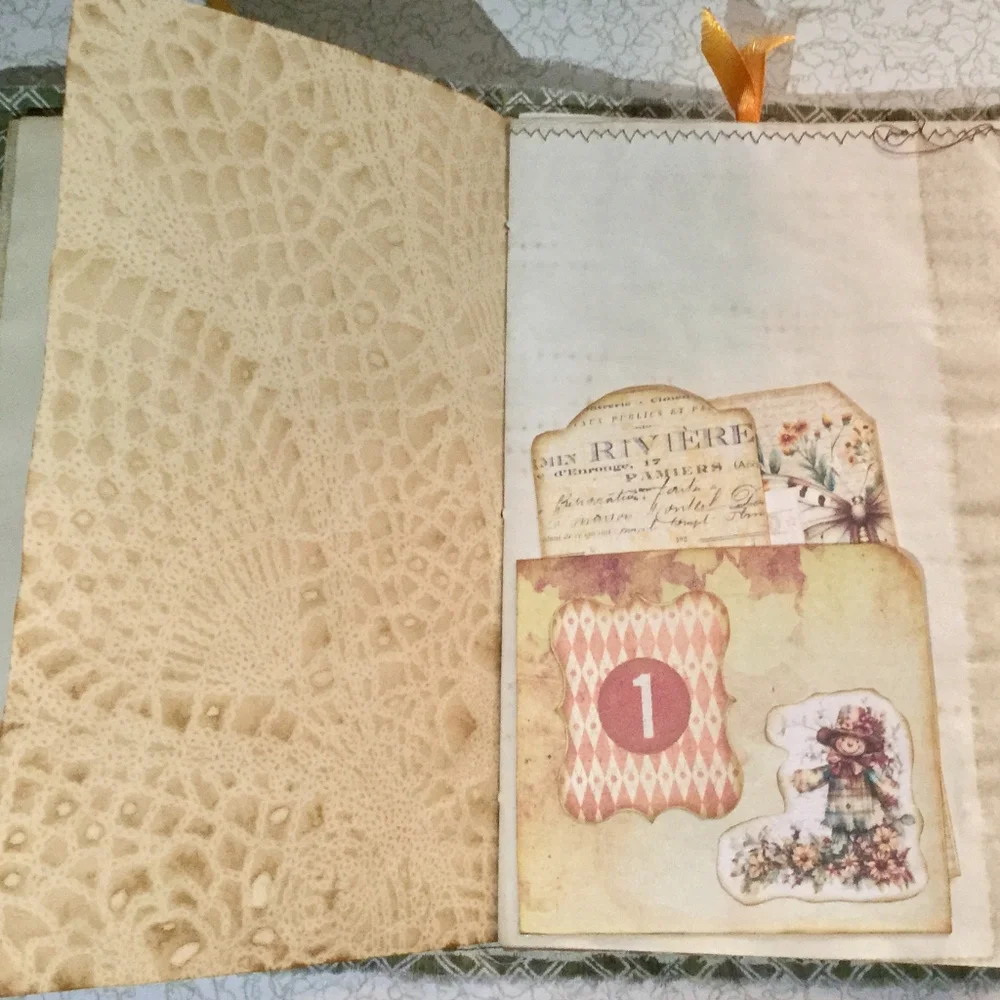 Unique Vintage 🍄 admirable